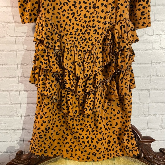 🎈SOLD🎈VINTAGE Milanzo 80s Leopard Print Ruffled Bottom Midi Dress 5/6 Puff - Picture 15 of 16